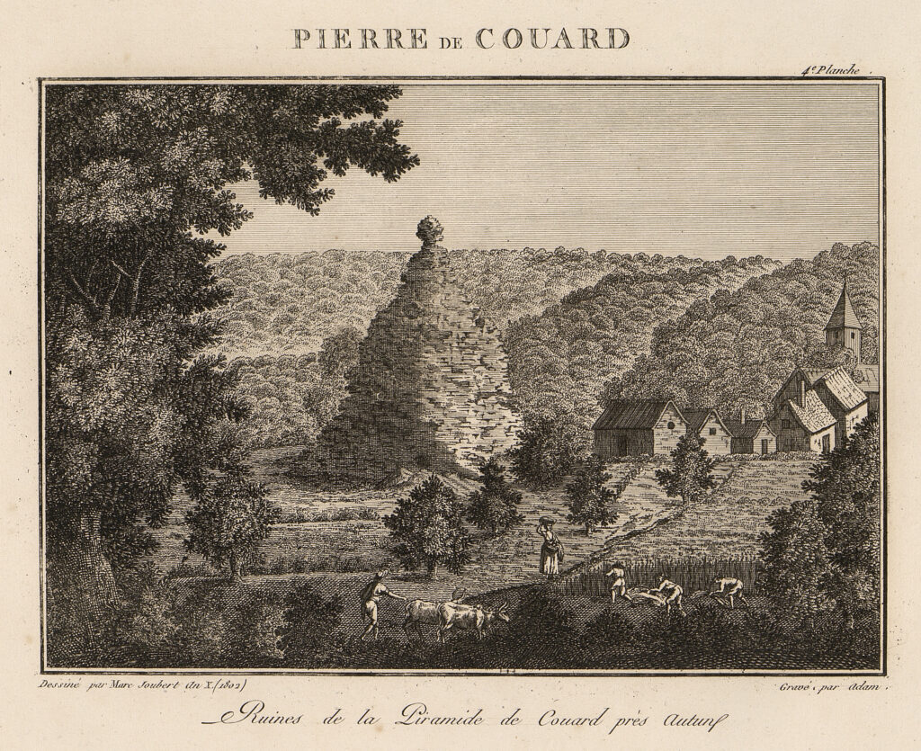 Pierre de Couhard.
Ruines de la Piramide de Couhard près Autun.